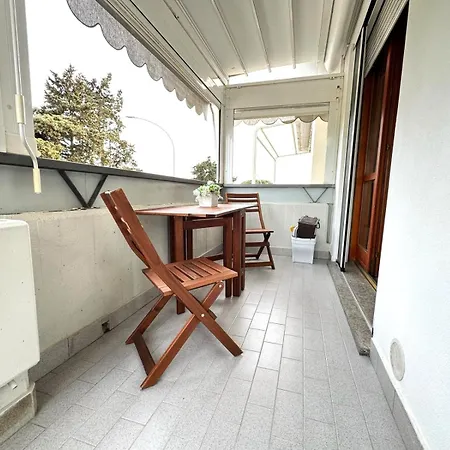 アパート Casa Borgo Degli Ulivi フォッローニカ